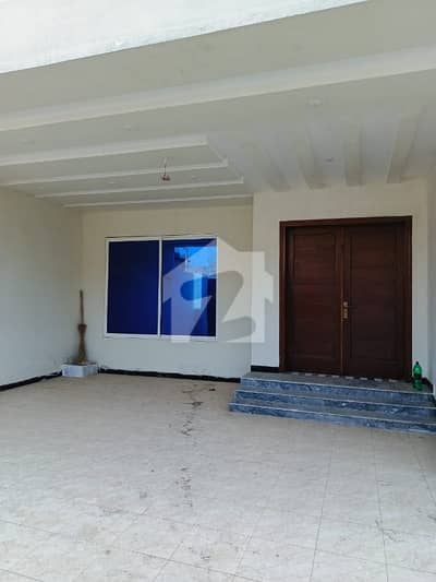Prime Location House For Grabs In 14 Marla Warsak Road