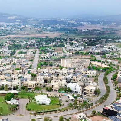 5marla plot available for sale in sector i