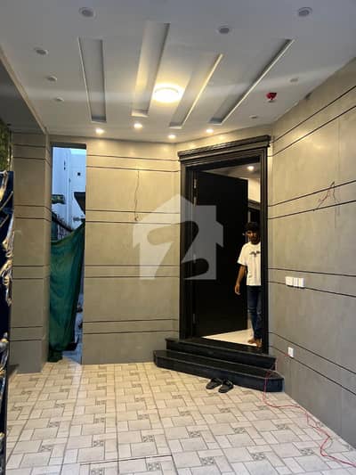 Brend BEW 5 marla house available for RENT IN DHA pHase 05 Lahore Cantt