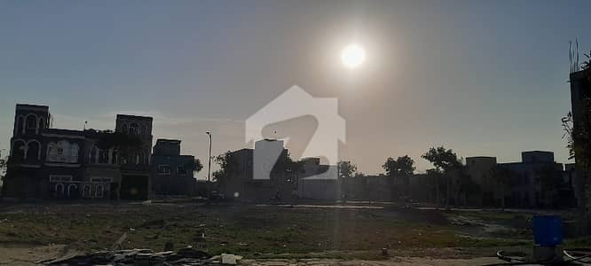 نیو لاہور سٹی فیز 3 ۔ بلاک سی نیو لاہور سٹی ۔ فیز 3,نیو لاهور سٹی,لاہور میں 10 مرلہ رہائشی پلاٹ 62.0 لاکھ میں برائے فروخت۔ نیو لاہور سٹی فیز 3 ۔ بلاک سی نیو لاہور سٹی ۔ فیز 3,نیو لاهور سٹی,لاہور میں 10 مرلہ رہائشی پلاٹ 62.0 لاکھ میں برائے فروخت۔