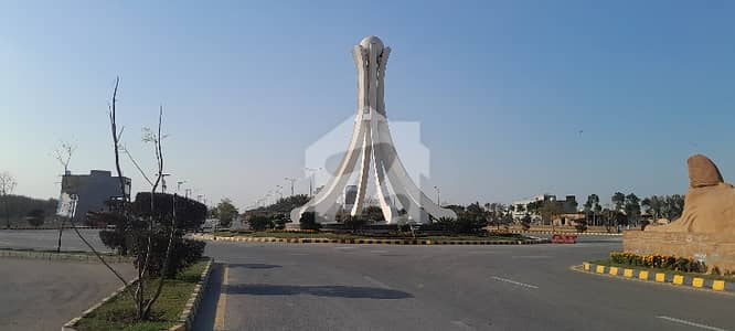 نیو لاہور سٹی - بلاک ڈی نیو لاہور سٹی ۔ فیز 2,نیو لاهور سٹی,لاہور میں 10 مرلہ رہائشی پلاٹ 74.0 لاکھ میں برائے فروخت۔ نیو لاہور سٹی - بلاک ڈی نیو لاہور سٹی ۔ فیز 2,نیو لاهور سٹی,لاہور میں 10 مرلہ رہائشی پلاٹ 74.0 لاکھ میں برائے فروخت۔