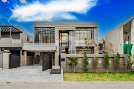 10-Marla Modern House For Sale at Hot Location Near Macdonold Park 10-Marla Modern House For Sale at Hot Location Near Macdonold Park