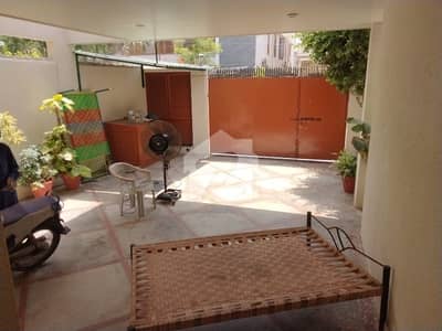 Premium 500 Yards Bungalow for Rent | (2+1) 3Beds | Prime Location | Demand Rs. 4.5 Lac