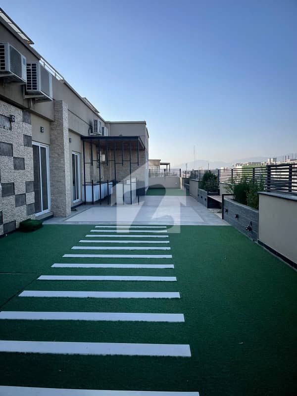 F-11 4 Beds Penthouse For Rent F-11 4 Beds Penthouse For Rent
