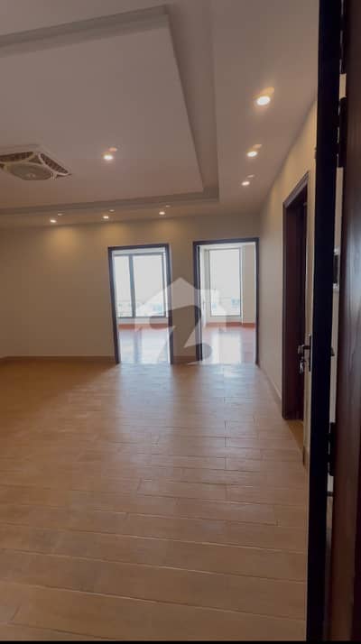 2 Bed Beautiful Apartment For Rent