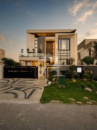 1 Kanal House Is Available For Sale In DHA Phase 7 Lahore