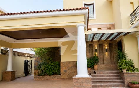 Very Prime Location F-6/3 Old House For Sale