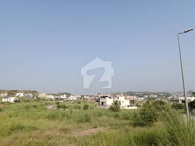 ڈی ایچ اے فیز 5 - سیکٹر ڈی ڈی ایچ اے ڈیفینس فیز 5,ڈی ایچ اے ڈیفینس,اسلام آباد میں 1 کنال رہائشی پلاٹ 3.6 کروڑ میں برائے فروخت۔ ڈی ایچ اے فیز 5 - سیکٹر ڈی ڈی ایچ اے ڈیفینس فیز 5,ڈی ایچ اے ڈیفینس,اسلام آباد میں 1 کنال رہائشی پلاٹ 3.6 کروڑ میں برائے فروخت۔