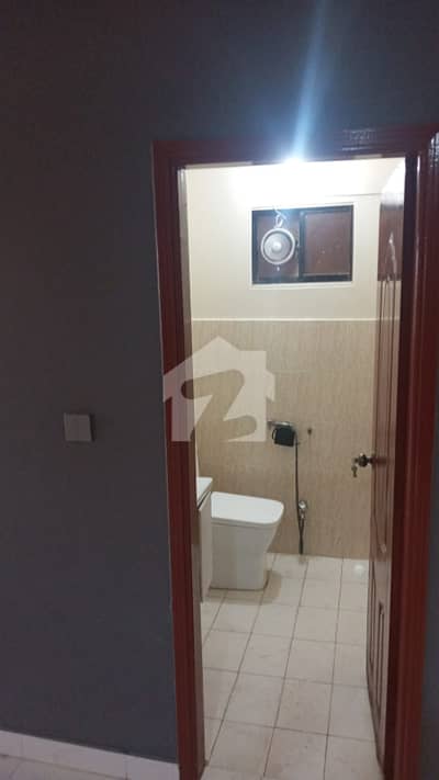 Rent commercial office ground floor Alladin park k samne Rashid minhas road