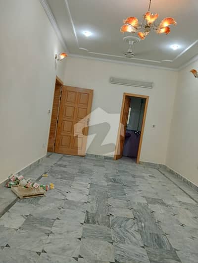 ای ۔ 11 اسلام آباد میں 3 کمروں کا 10 مرلہ زیریں پورشن 85.0 ہزار میں کرایہ پر دستیاب ہے۔