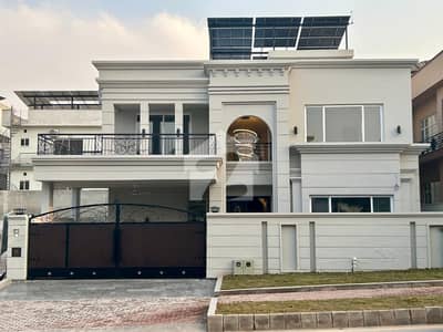 one kanal beautiful house with solar one kanal beautiful house with solar