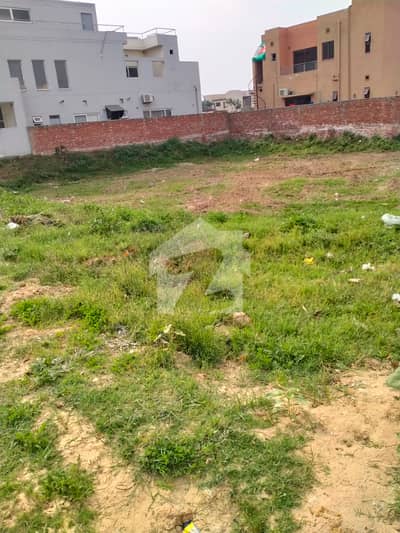 پارک ویو ۔ بلاک اے ڈی ایچ اے فیز 8 سابقہ پارک ویو,ڈی ایچ اے فیز 8,ڈی ایچ اے ڈیفینس,لاہور میں 2 کنال رہائشی پلاٹ 11.99 کروڑ میں برائے فروخت۔ پارک ویو ۔ بلاک اے ڈی ایچ اے فیز 8 سابقہ پارک ویو,ڈی ایچ اے فیز 8,ڈی ایچ اے ڈیفینس,لاہور میں 2 کنال رہائشی پلاٹ 11.99 کروڑ میں برائے فروخت۔
