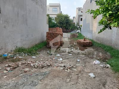 5 Marla Plot For Sale Near Facing Park in Park View City, Silver Block