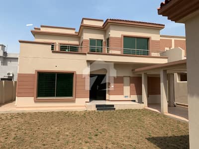 17 MARLA SPECIAL 4 BEDROOMS HOUSE AVAILABLE FOR SLAE 17 MARLA SPECIAL 4 BEDROOMS HOUSE AVAILABLE FOR SLAE