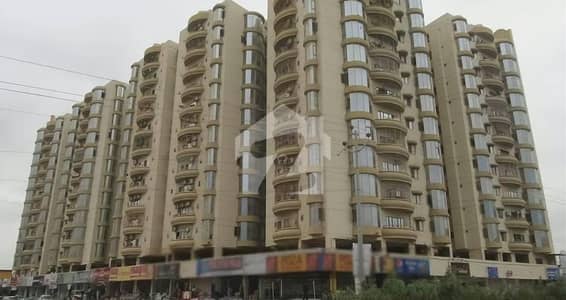 Rimjhim Towers Safoora Chowrangi Main 200ft Road Commercial Shop of Size 470 Sqft with Basement is Available For Sale Rimjhim Towers Safoora Chowrangi Main 200ft Road Commercial Shop of Size 470 Sqft with Basement is Available For Sale