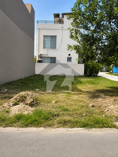 Plot No-472 Block E - 5 Marla Plot On Top Location of Phase 9 Town DHA Lahore For Urgent Sale