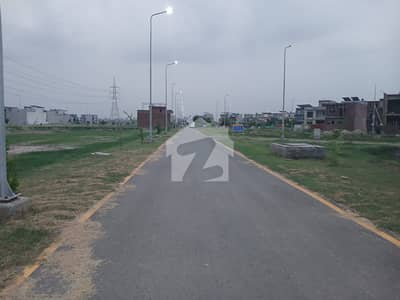 پارک ویو سٹی ۔ اوورسیز بلاک پارک ویو سٹی,لاہور میں 5 مرلہ رہائشی پلاٹ 35.0 لاکھ میں برائے فروخت۔