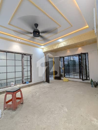 نارتھ ناظم آباد ۔ بلاک ایچ نارتھ ناظم آباد,کراچی میں 5 کمروں کا 1 کنال مکان 13.5 کروڑ میں برائے فروخت۔