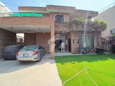 ڈی ایچ اے فیز 1 - بلاک سی ڈی ایچ اے فیز 1,ڈی ایچ اے ڈیفینس,لاہور میں 6 کمروں کا 1 کنال مکان 7.15 کروڑ میں برائے فروخت۔ ڈی ایچ اے فیز 1 - بلاک سی ڈی ایچ اے فیز 1,ڈی ایچ اے ڈیفینس,لاہور میں 6 کمروں کا 1 کنال مکان 7.15 کروڑ میں برائے فروخت۔