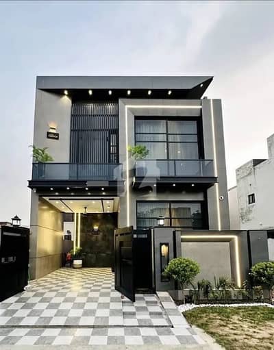 5 MARLA BRAND NEW FURNISHED HOUSE AVAILABLE FOR RENT JINNAH BLOCK BAHRIA TOWN LAHORE