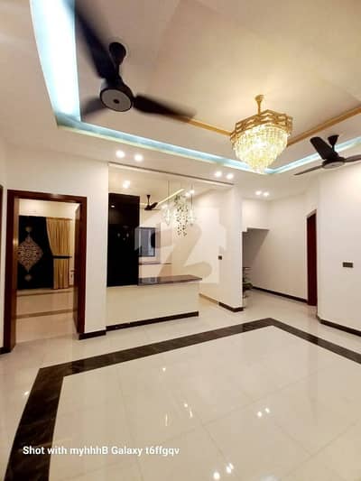 E-11/1 MPCHS Beautiful 4 Bedrooms With Attached Washroom Full House For Rent