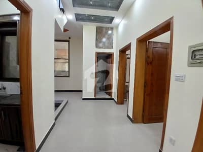 بنی گالہ اسلام آباد میں 5 کمروں کا 4 مرلہ مکان 1.49 کروڑ میں برائے فروخت۔
