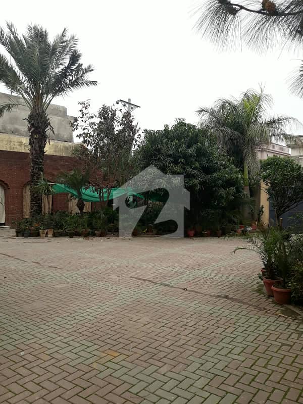 4 4