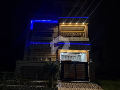 بی ۔ 17 اسلام آباد میں 4 کمروں کا 5 مرلہ مکان 2.45 کروڑ میں برائے فروخت۔ بی ۔ 17 اسلام آباد میں 4 کمروں کا 5 مرلہ مکان 2.45 کروڑ میں برائے فروخت۔