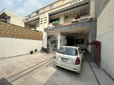 علامہ اقبال ٹاؤن گوجرانوالہ میں 5 کمروں کا 10 مرلہ مکان 82.0 ہزار میں کرایہ پر دستیاب ہے۔