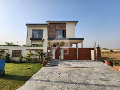 1 Kanal Owner-Built House for Sale in DHA Phase 8 Lahore 1 Kanal Owner-Built House for Sale in DHA Phase 8 Lahore