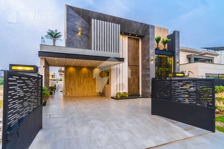 1 Kanal Top Quality Build Luxurious Beautiful Modern Design Villa For Sale In DHA Lahore Phase 7 Prime Location