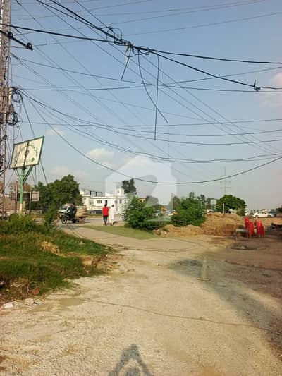 پشاور روڈ راولپنڈی میں 4 کنال Studio عمارت 40.0 لاکھ میں کرایہ پر دستیاب ہے۔ پشاور روڈ راولپنڈی میں 4 کنال Studio عمارت 40.0 لاکھ میں کرایہ پر دستیاب ہے۔