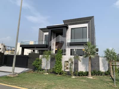 1 Kanal Modern Corner House Available For Sale In DHA Phase 7 Block-Y