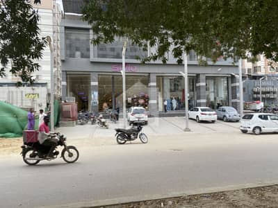 MAINROAD COMMERCIAL - PRIME LOCATION - BIG FRONT