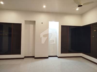ڈی ایچ اے فیز 6 ڈی ایچ اے ڈیفینس,کراچی میں 3 کمروں کا 5 مرلہ فلیٹ 2.25 کروڑ میں برائے فروخت۔ ڈی ایچ اے فیز 6 ڈی ایچ اے ڈیفینس,کراچی میں 3 کمروں کا 5 مرلہ فلیٹ 2.25 کروڑ میں برائے فروخت۔