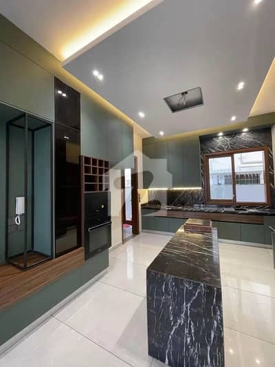 FOR RENT: PREMIUM 500 SQ YD ARCHITECT-DESIGNED 5-BEDROOM BUNGALOW WITH BASEMENT KHAYABAN-E-KHAIBAR, DHA PHASE 8, KARACHI
