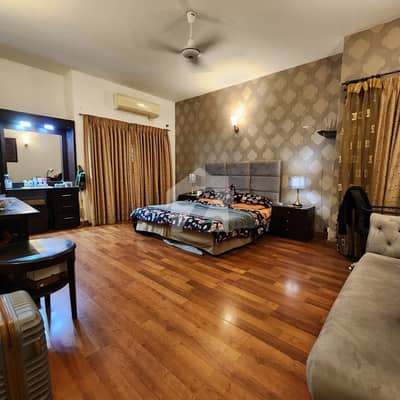 FOR RENT: ULTRA-LUXURY 3-BEDROOM GROUND FLOOR PORTION WITH CAR PARKING KHAYABAN-E-ZULFIQAR, DHA PHASE 8, KARACHI