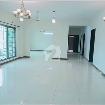 12 Marla 4 Bedroom Flat Available For Rent In Askari 11