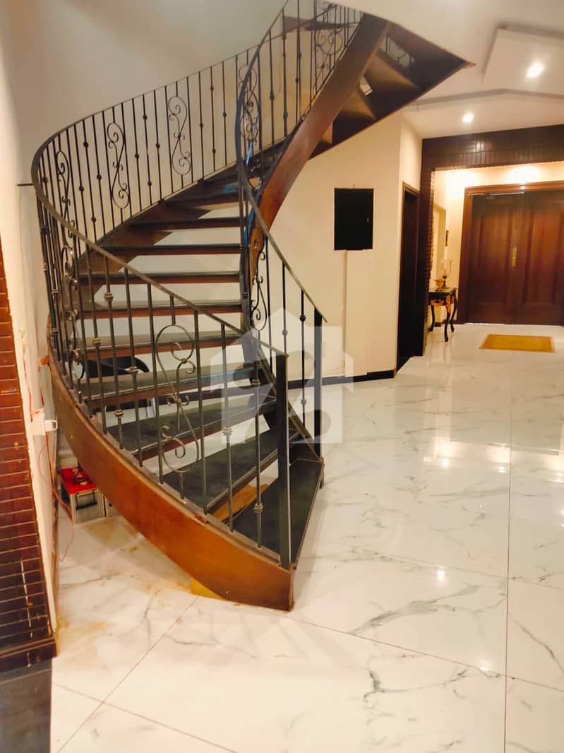 1 Kanal Modern House For Sale 1 Kanal Modern House For Sale