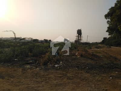 Prime Location 160 Square Yards Residential Plot For sale In Rs. 5500000 Only