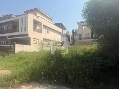 ڈی ایچ اے فیز 4 - سیکٹر بی ڈی ایچ اے ڈیفینس فیز 4,ڈی ایچ اے ڈیفینس,اسلام آباد میں 4 مرلہ کمرشل پلاٹ 4.0 کروڑ میں برائے فروخت۔ ڈی ایچ اے فیز 4 - سیکٹر بی ڈی ایچ اے ڈیفینس فیز 4,ڈی ایچ اے ڈیفینس,اسلام آباد میں 4 مرلہ کمرشل پلاٹ 4.0 کروڑ میں برائے فروخت۔