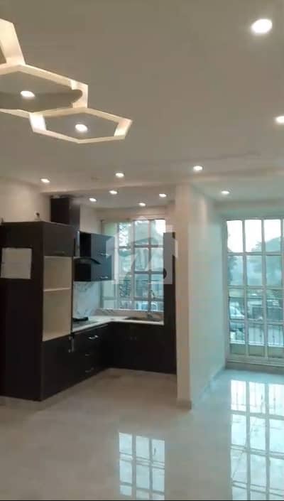 2 Bedroom Non Furnished Apartment For Rent