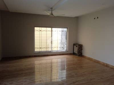 10 Marla Upper Portion For Rent In Wapda Town Phase 1