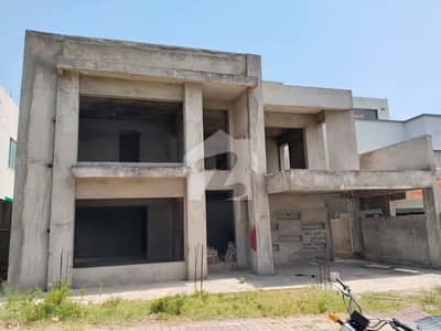 بحریہ گرینز۔ اوورسیز انکلیو - سیکٹر 5 بحریہ گرینز۔ اوورسیز انکلیو,بحریہ ٹاؤن فیز 8,بحریہ ٹاؤن راولپنڈی,راولپنڈی میں 6 کمروں کا 1 کنال مکان 5.4 کروڑ میں برائے فروخت۔