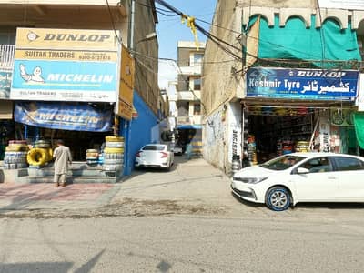 صدر راولپنڈی میں 1 مرلہ Studio دکان 1.4 کروڑ میں برائے فروخت۔