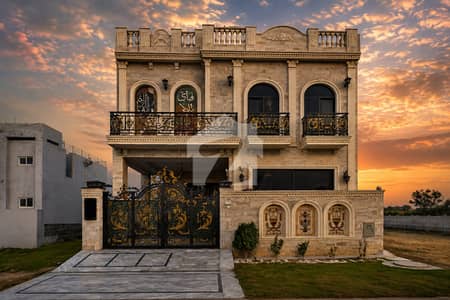 Brand New Luxury 5 Marla Classic Design House Available for Sale | DHA Phase 9 Town, Lahore