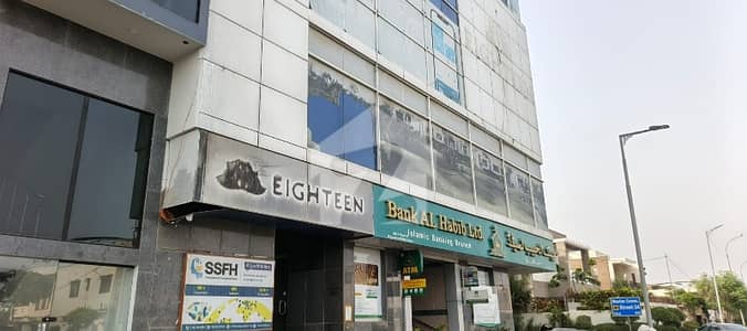 Idyllic Prime Location Building Available In Muslim Commercial Area For Rent