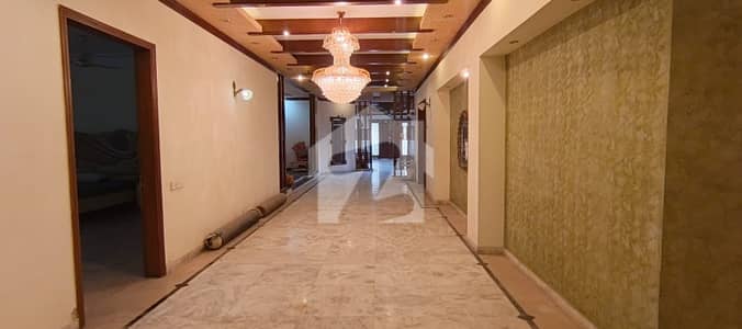ڈی ایچ اے فیز 6 ڈی ایچ اے ڈیفینس,کراچی میں 6 کمروں کا 2 کنال مکان 27.0 کروڑ میں برائے فروخت۔ ڈی ایچ اے فیز 6 ڈی ایچ اے ڈیفینس,کراچی میں 6 کمروں کا 2 کنال مکان 27.0 کروڑ میں برائے فروخت۔
