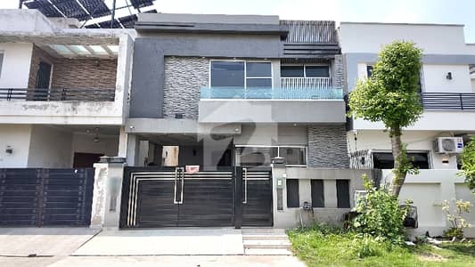 Get In Touch Now To Buy A Prime Location 5 Marla House In DHA Phase 6 - Block D