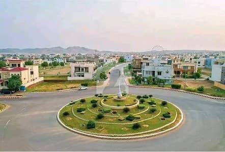 5 Marla Plot  Possessionable  Facing Green Belt
